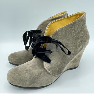 Anthropology Bussola Enna Boots Sz 9.5 /40 Taupe Suede Leather Wedge Heel Bootie